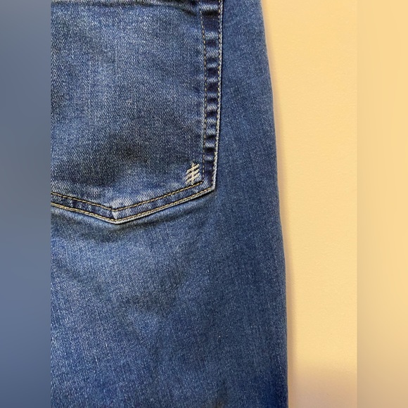 Silver high rise infinite fit jeans 👖 - Picture 5 of 7